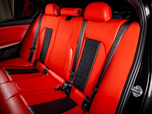 Used 2023 BMW M3 Competition w/ M Carbon Exterior Package image 19