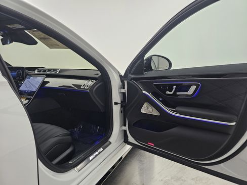 New 2025 Mercedes-Benz S 63 AMG S image 14