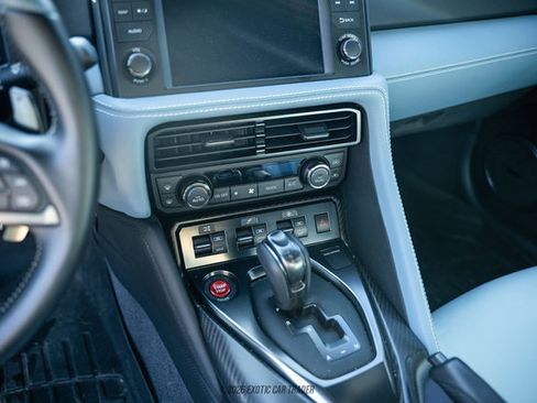 Used 2024 Nissan GT-R AWD/4WD image 28