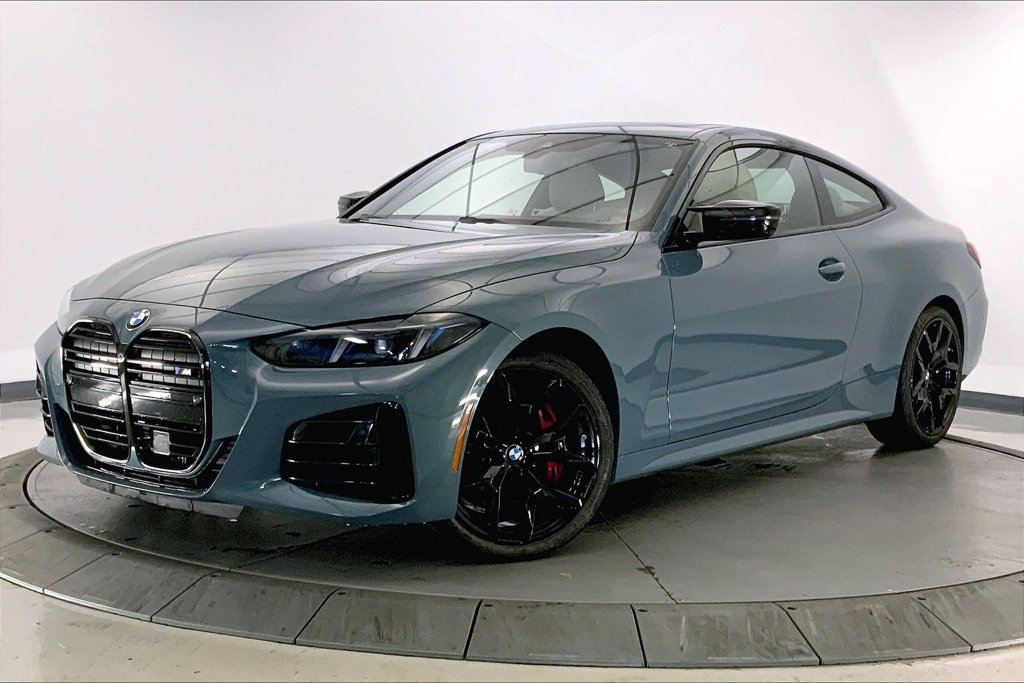 Certified 2026 BMW 440i xDrive Coupe w/ Premium Package AWD/4WD image 11