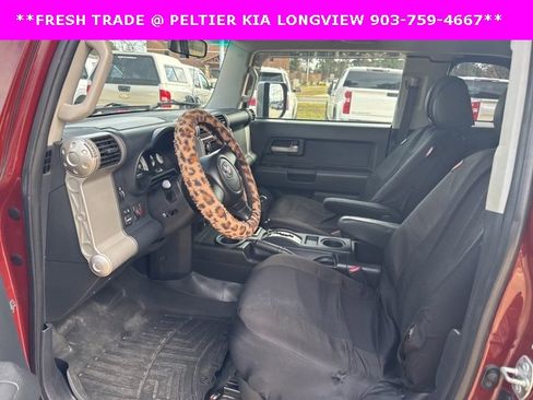 Used 2008 Toyota FJ Cruiser 2WD image 11