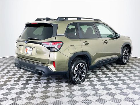 Used 2026 Subaru Forester Premium AWD/4WD image 10