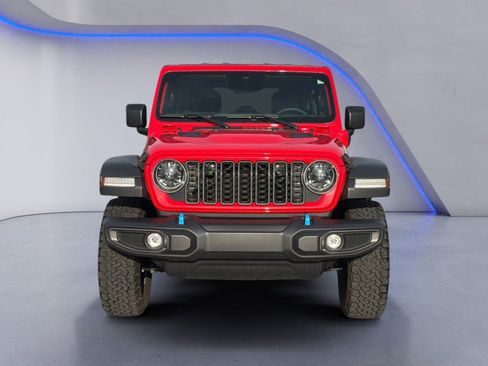 Used 2025 Jeep Wrangler Unlimited Rubicon 4xe w/ Convenience Group image 13