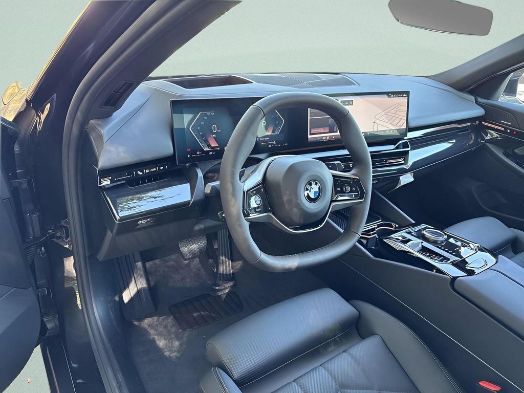 Certified 2026 BMW 530i w/ Premium Package RWD image 12