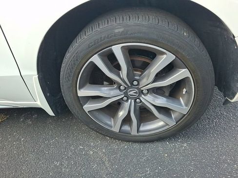 Used 2019 Acura MDX FWD w/ Advance Package image 4