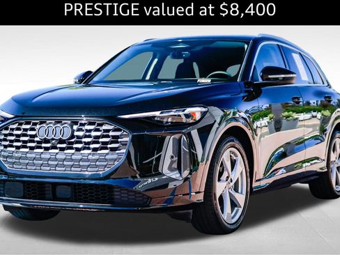 Certified 2025 Audi Q5 Prestige AWD/4WD image 3