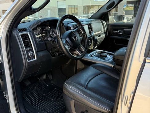 Used 2016 RAM 3500 Laramie Longhorn image 10