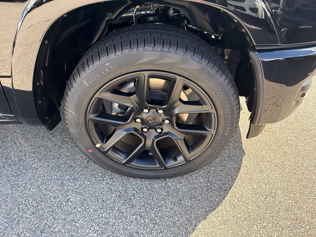 New 2027 RAM 1500 Limited AWD/4WD image 9
