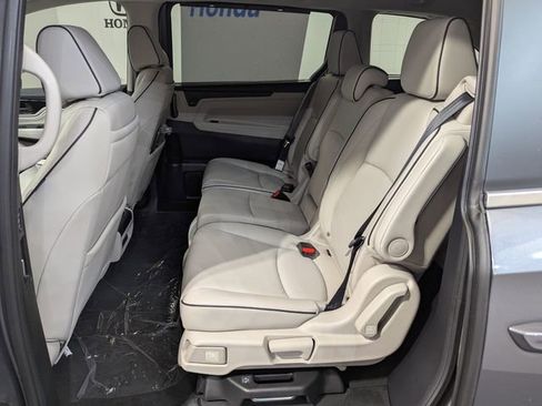 New 2026 Honda Odyssey Touring image 27