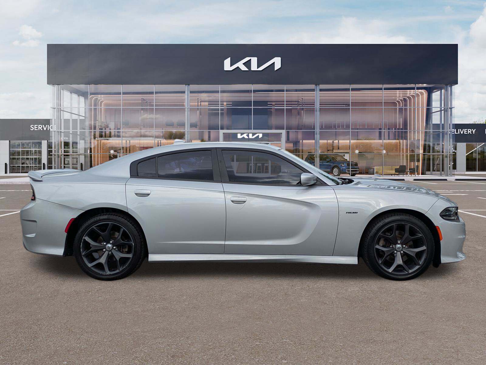 Used 2019 Dodge Charger R/T w/ Navigation & Travel Group RWD image 3