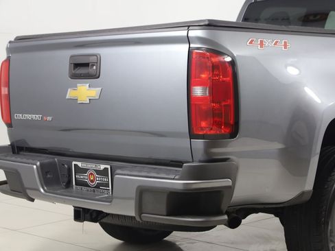 Used 2019 Chevrolet Colorado W/T w/ WT Convenience Package AWD/4WD image 35