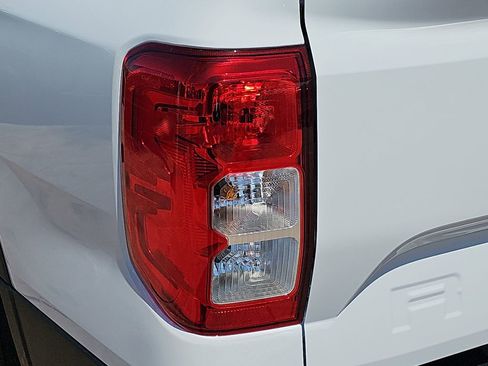 New 2025 Ford Ranger XL w/ Trailer Tow Package image 39