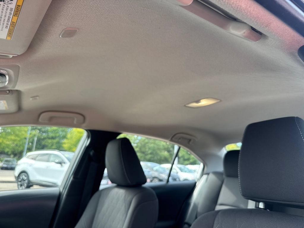 Used 2024 Toyota Corolla LE FWD image 15