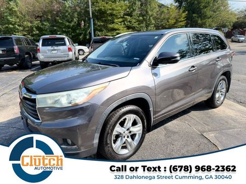 Used 2015 Toyota Highlander Limited w/ Driver Technology Package FWD image 1