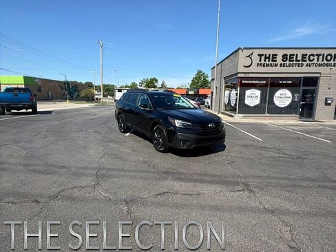 Used 2020 Subaru Outback Onyx Edition XT AWD/4WD image 1