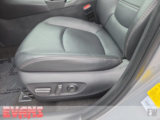 Used 2023 Toyota RAV4 XLE Premium AWD/4WD image 21