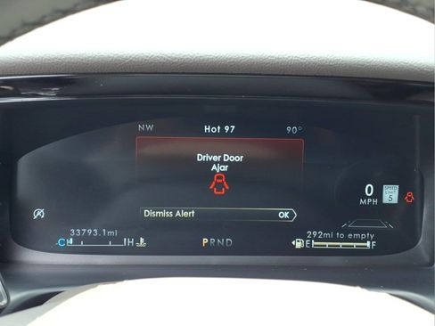 Certified 2023 Lincoln Aviator Reserve w/ Equipment Group 201A AWD/4WD image 7