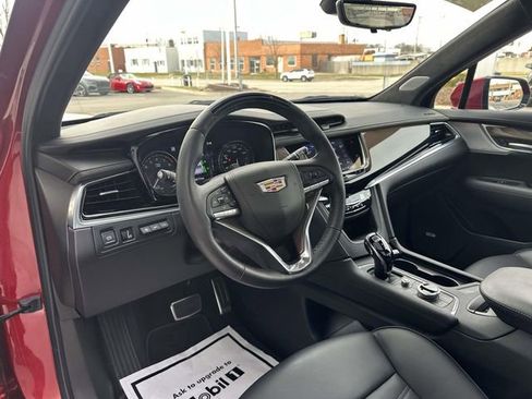 Certified 2025 Cadillac XT6 Sport w/ Platinum Package image 20