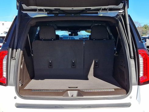 Certified 2024 GMC Yukon XL Denali image 31