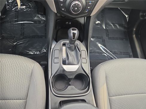 Used 2018 Hyundai Santa Fe Sport image 22