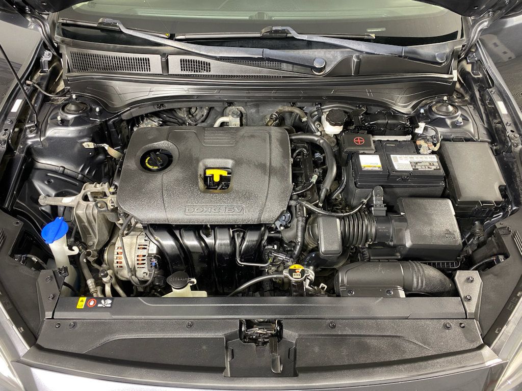 Used 2019 Kia Forte LXS FWD image 27