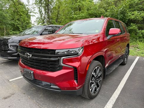 Certified 2024 Chevrolet Tahoe RST w/ Luxury Package AWD/4WD image 3