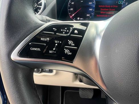 Certified 2025 Mercedes-Benz GLA 250 image 18