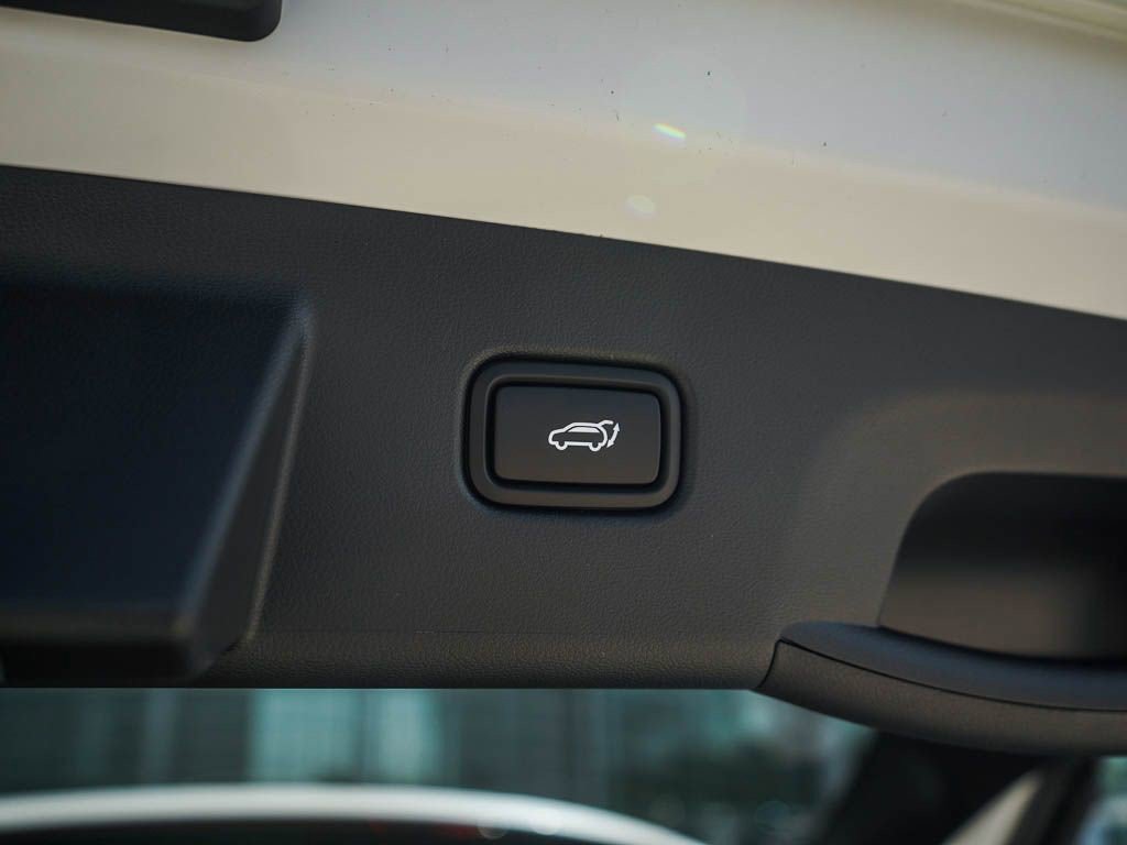 New 2026 Hyundai Tucson Limited AWD/4WD image 9