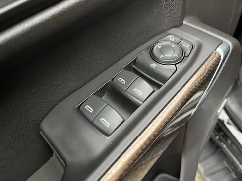 Certified 2021 Chevrolet Silverado 1500 LT Trail Boss w/ Convenience Package II image 11