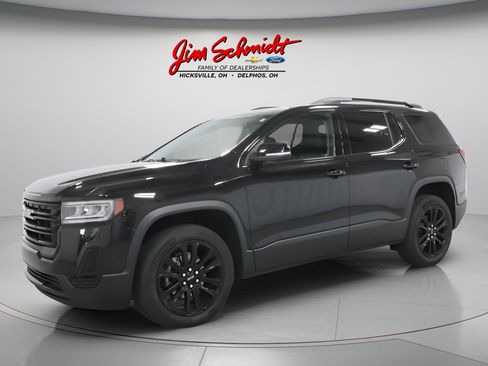 Used 2023 GMC Acadia SLE w/ Driver Convenience Package FWD image 2