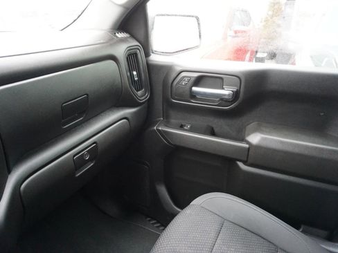 Used 2022 Chevrolet Silverado 1500 Custom image 14