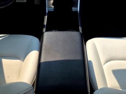 Used 2019 Tesla Model 3 RWD image 24