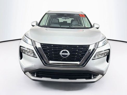 Used 2023 Nissan Rogue SV w/ SV Premium B Package AWD/4WD image 6