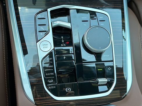 New 2026 BMW X5 xDrive50e AWD/4WD image 28