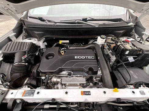 Used 2020 GMC Terrain SLE w/ Driver Convenience Package image 10