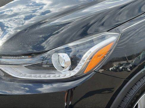 Used 2020 Chevrolet Trax LT image 7