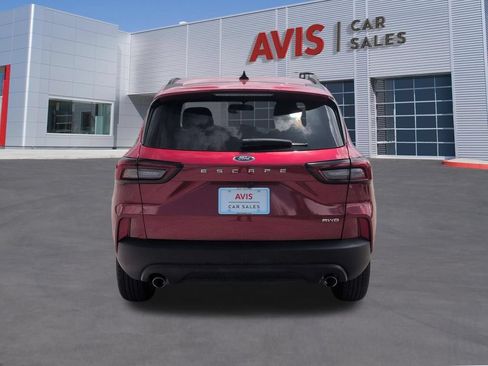 Used 2025 Ford Escape ST-Line AWD/4WD image 7