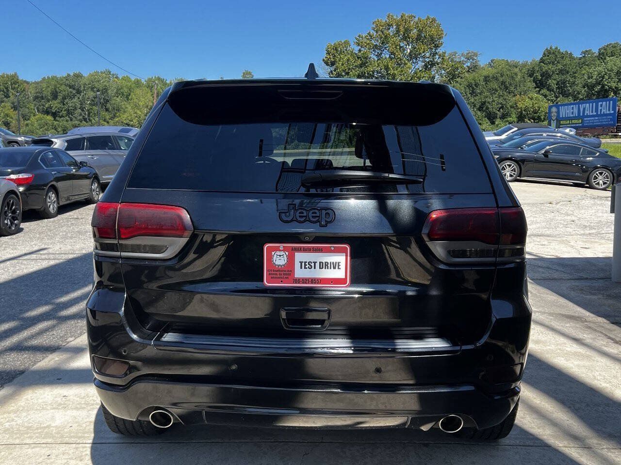 Used 2015 Jeep Grand Cherokee Altitude RWD image 5
