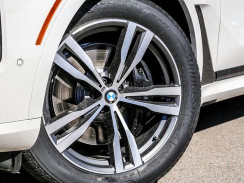 New 2026 BMW X7 xDrive40i w/ Executive Package image 9