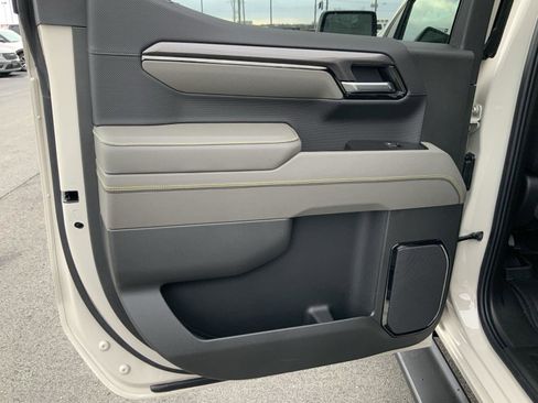 New 2026 Chevrolet Silverado 1500 ZR2 image 62