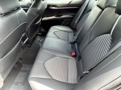 Used 2024 Toyota Camry SE FWD image 13