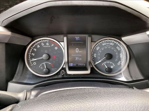 Used 2023 Toyota Tacoma SR5 AWD/4WD image 24