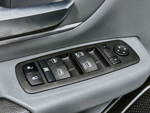 Used 2022 RAM 1500 Big Horn AWD/4WD image 19