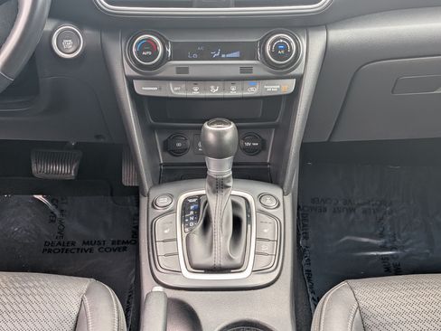Used 2020 Hyundai Kona Limited AWD/4WD image 19