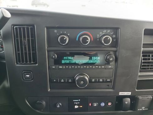 New 2025 GMC Savana 3500 Extended w/ Power Convenience Package RWD image 22