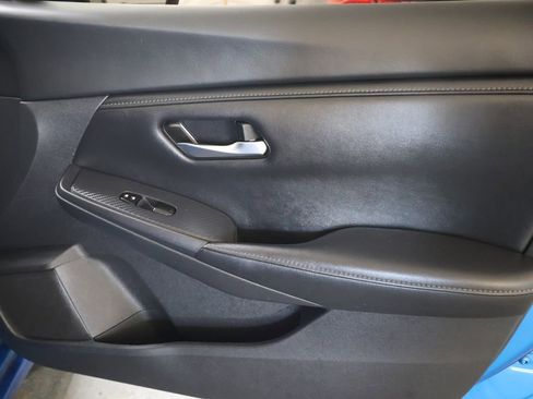 Used 2022 Nissan Sentra SV w/ All-Weather Package FWD image 12