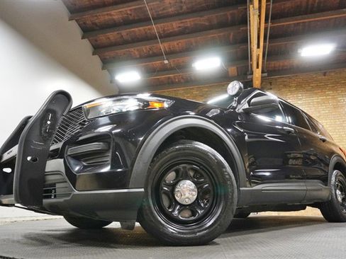 Used 2020 Ford Explorer 4WD Police Interceptor image 3