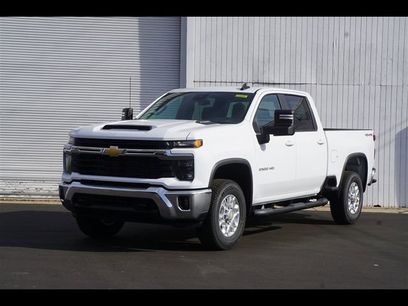 New 2026 Chevrolet Silverado 2500 LT w/ Convenience Package
