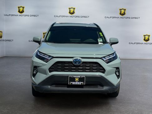 Used 2023 Toyota RAV4 XLE Premium AWD/4WD image 8