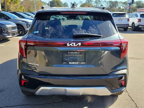 New 2026 Kia Seltos EX image 5